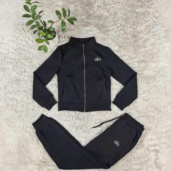 Pants - Alo Black Tracksuit Set and white set